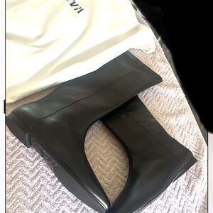 Women's Black Boots